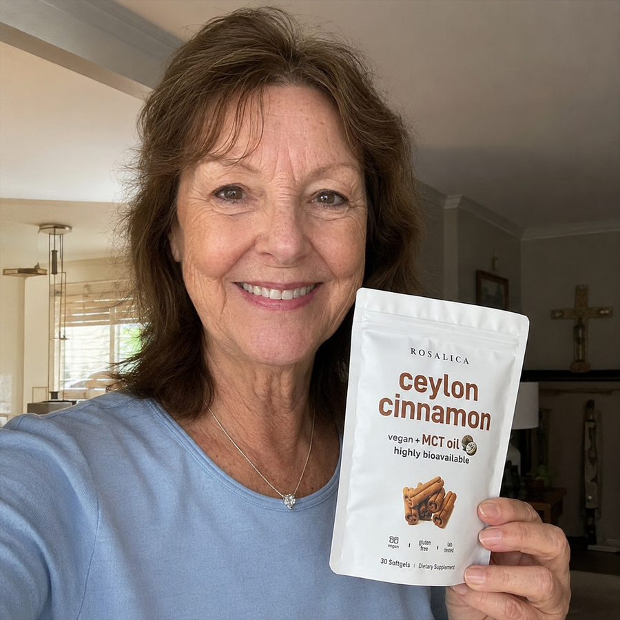 Customer taking Rosalica Ceylon Cinnamon softgel